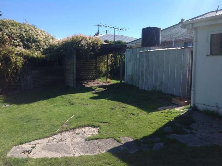 53 Main Road Clinton and Surrounds_16