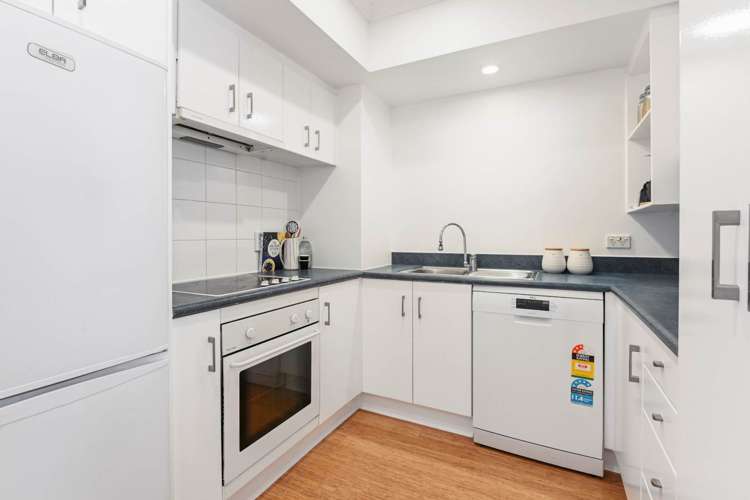 4c/1 Emily Place Auckland Central_5