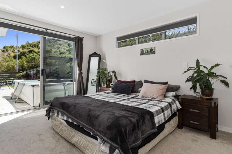 259 Lakes Boulevard Pyes Pa_14