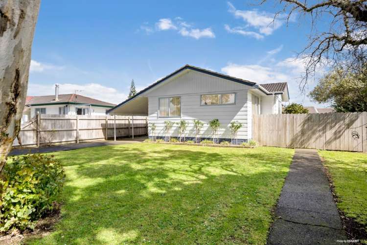 10 Crispian Place Manurewa_1