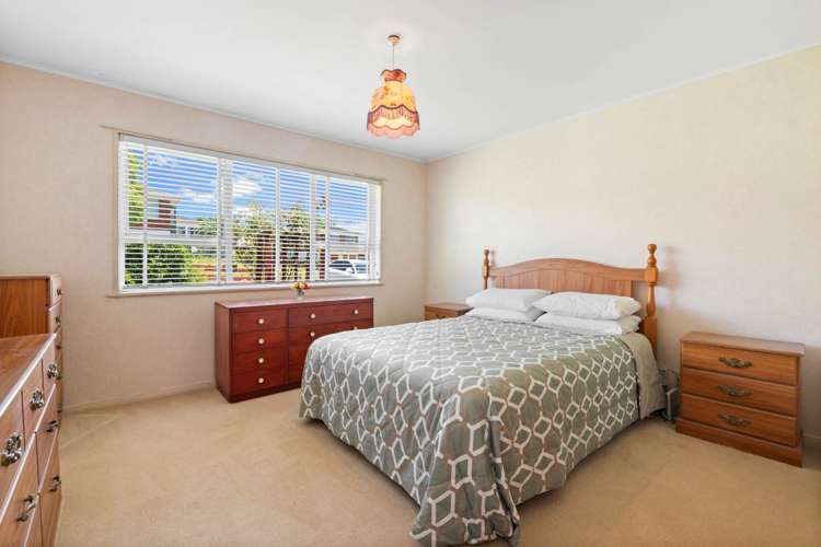 1/1 Bodi Place Te Atatu South_10