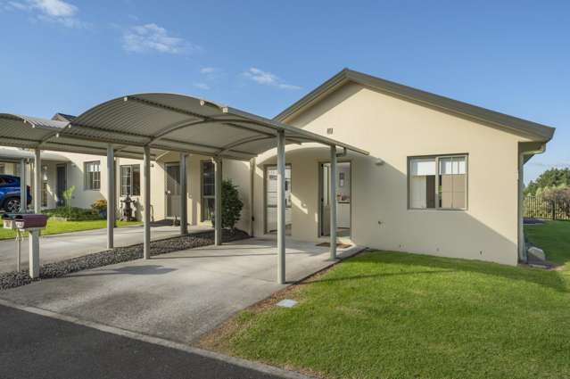 Plaster Over Brick, Carefree Lifestyle, MUST SELL!