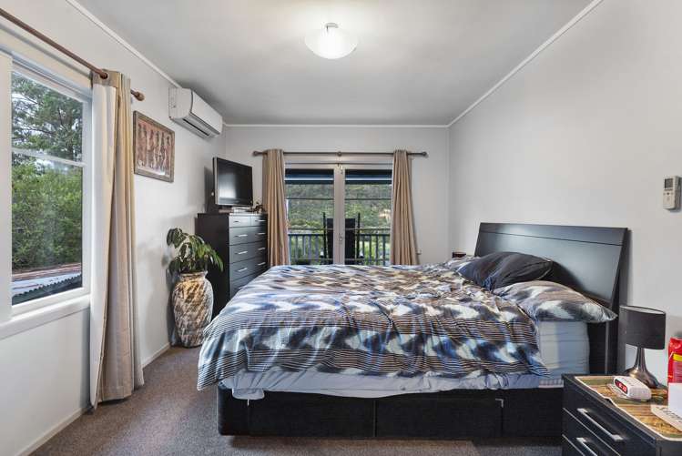 28 Mountain Road Henderson Valley_36