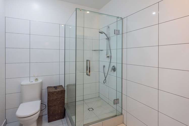 414/107 Thorndon Quay Pipitea_5