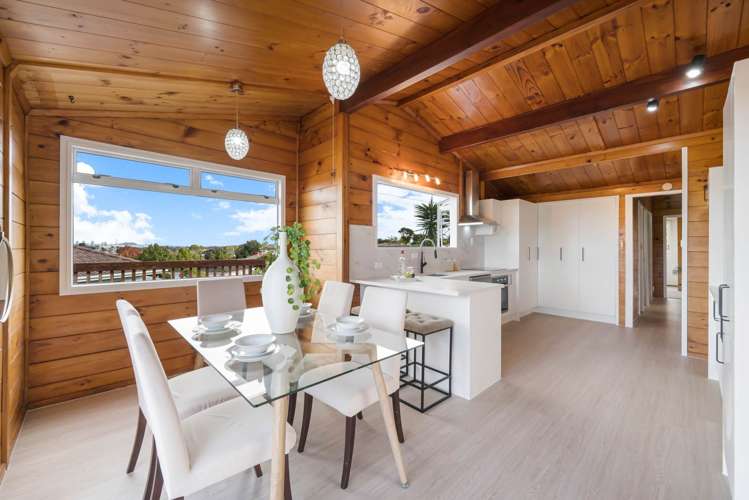 58 Grenada Avenue Forrest Hill_11