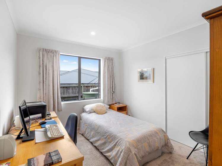 3 Taikura Avenue Red Beach_22