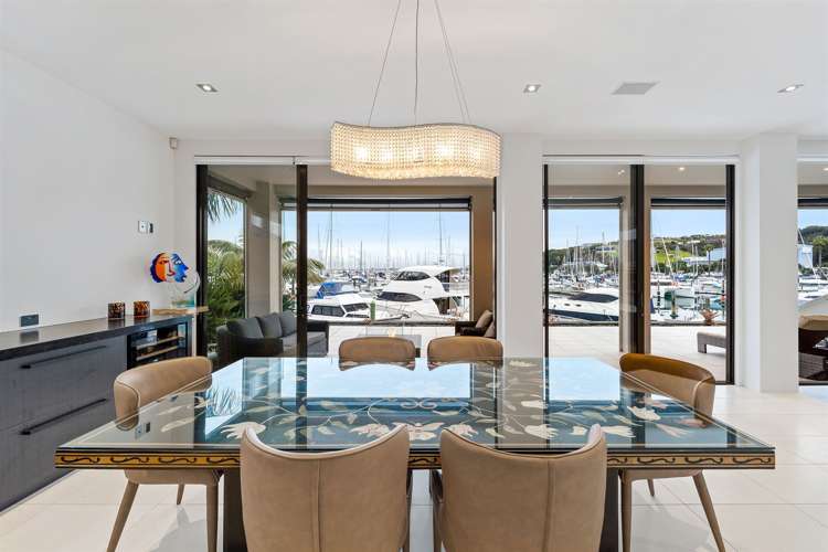 36 Rue Damarres Gulf Harbour_12
