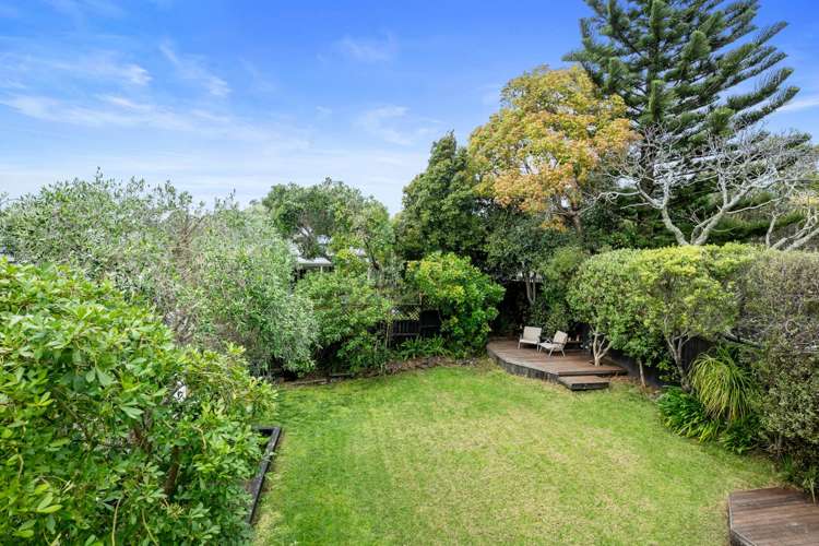 24 Roslyn Terrace Devonport_21