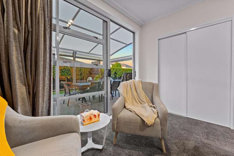 15 Symes Drive Red Beach_17