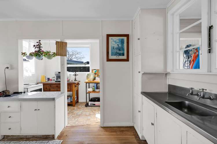 96 Blake Street Waitara_3
