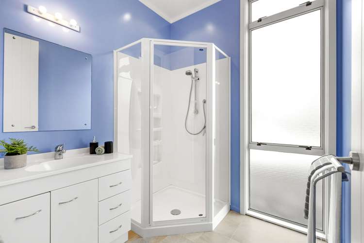 15 Opotoru Road Raglan_13