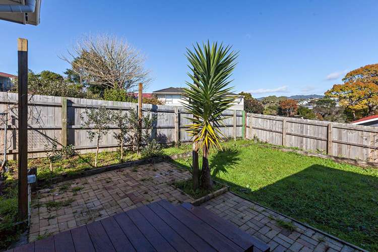 2/15 Seabar Place Glen Eden_14
