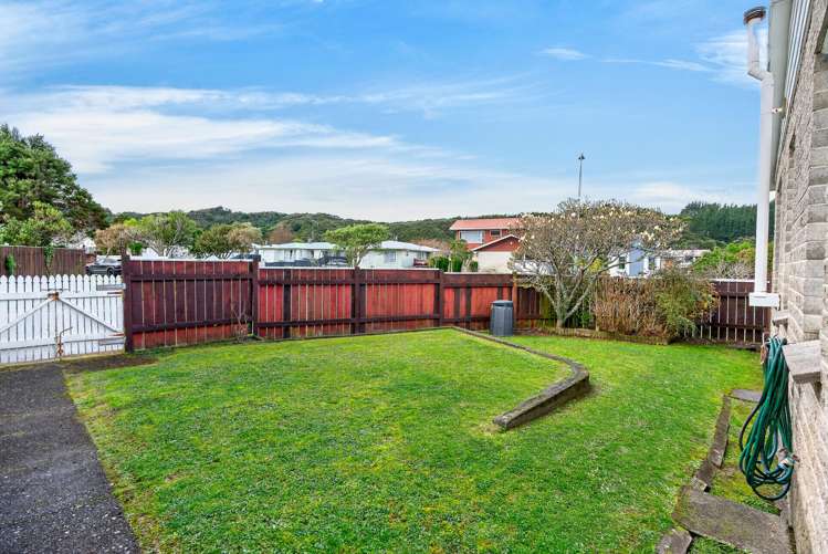 1 Kumeroa Grove Wainuiomata_15
