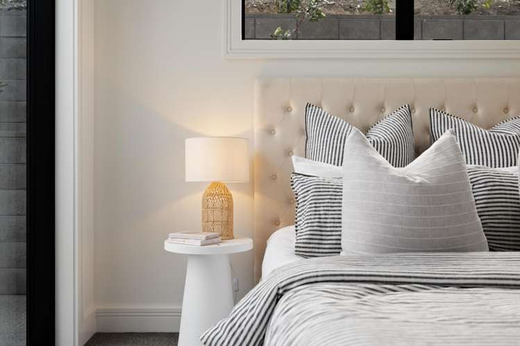 6 Florence Close Queenstown Hill_21