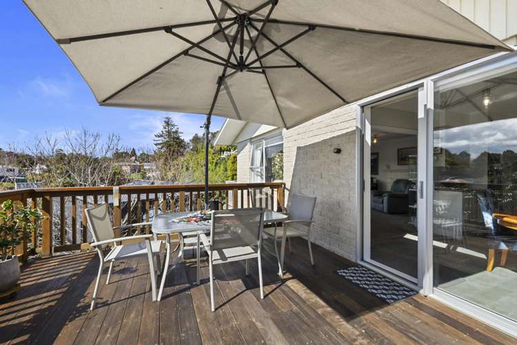 6 Te Mara Place Merrilands_1