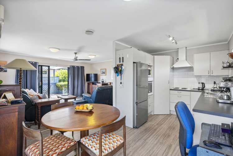 2/25 Abercrombie Street Howick_8