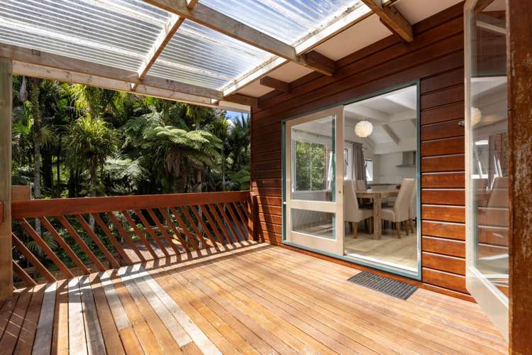 55 Bush Road Waiatarua_7