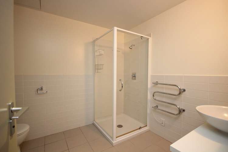 702/85 Beach Road Auckland Central_14