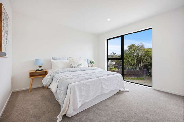 12B Butley Drive Farm Cove_26