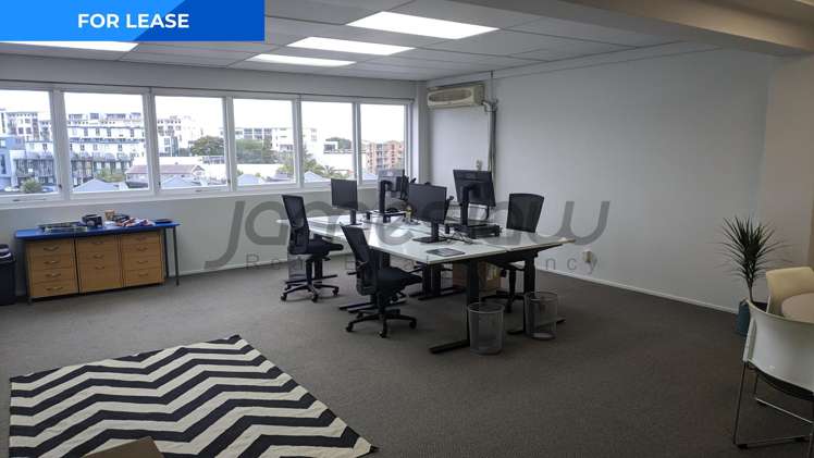 111 Newton Road Eden Terrace_0