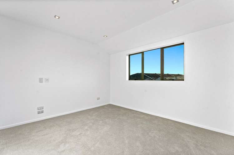 2/11 Hatfield Place Albany Heights_38