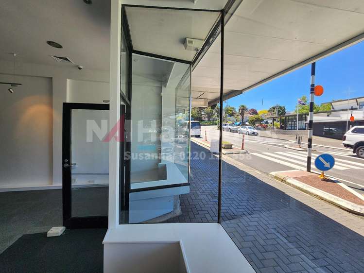 58 Commercial Road Helensville_11