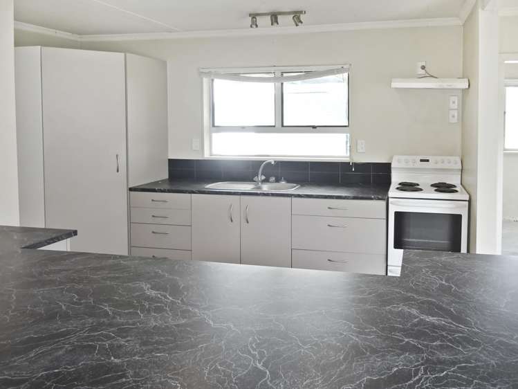 84 Seabury Avenue Foxton Beach_5