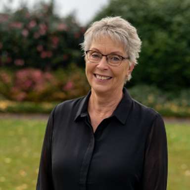 Suzanne Keesing