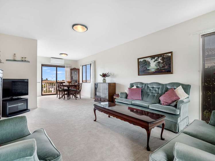 31/197 Royal Road Massey_6