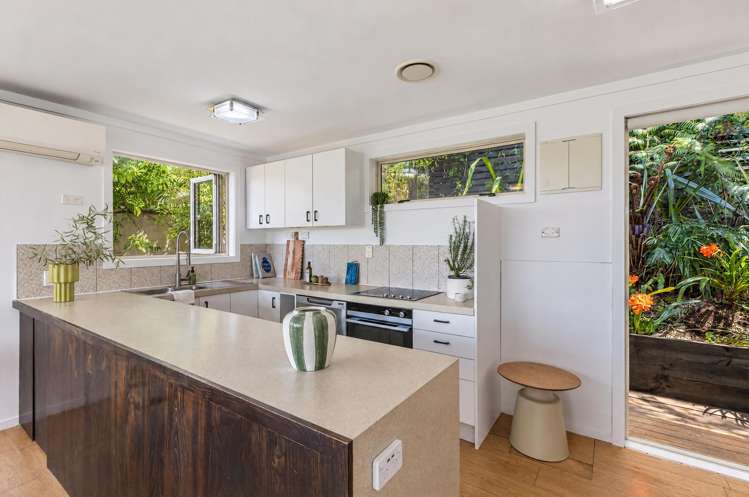 12 Lannan Road Surfdale_21