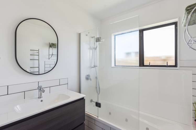 4 Graham Grove Waikanae_17