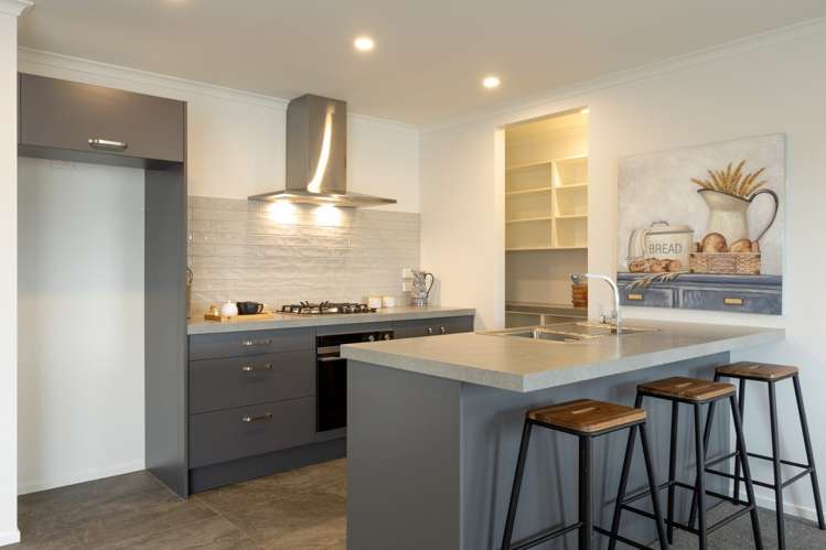 10 Hoki Avenue 10767_4