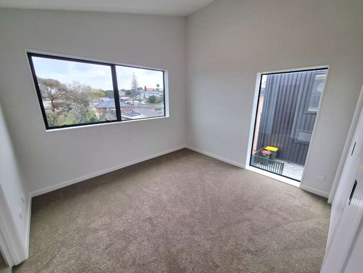 2 Matau Way Hauraki_9