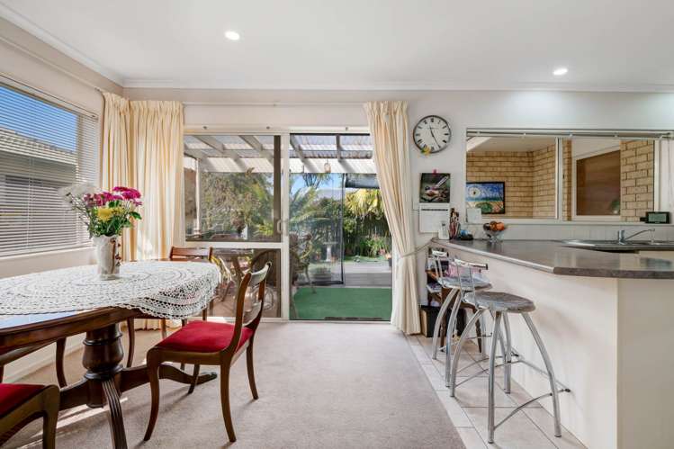 9 Dan Tori Place Orewa_6