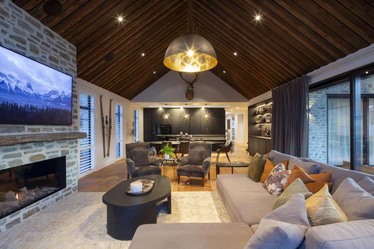 6 Kahiwi Drive Lower Shotover_4