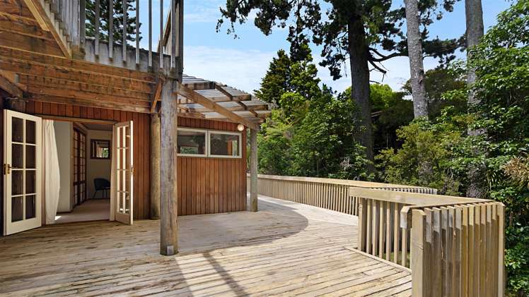 88 Aeroview Drive Beach Haven_11