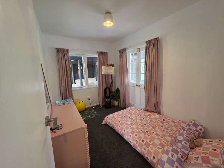 2A Holiday Road Stanmore Bay_8
