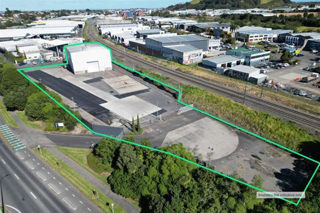 Secure 7,425sqm Yard with High Stud Warehouse