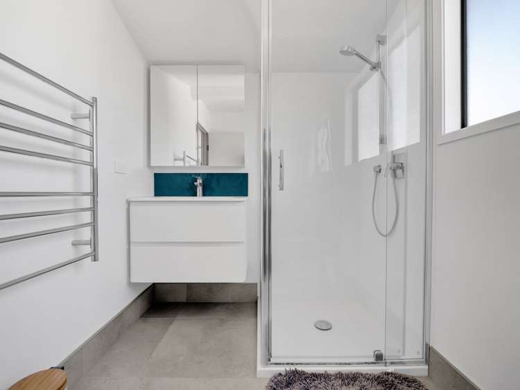 64 Rhinevale Close Henderson_18