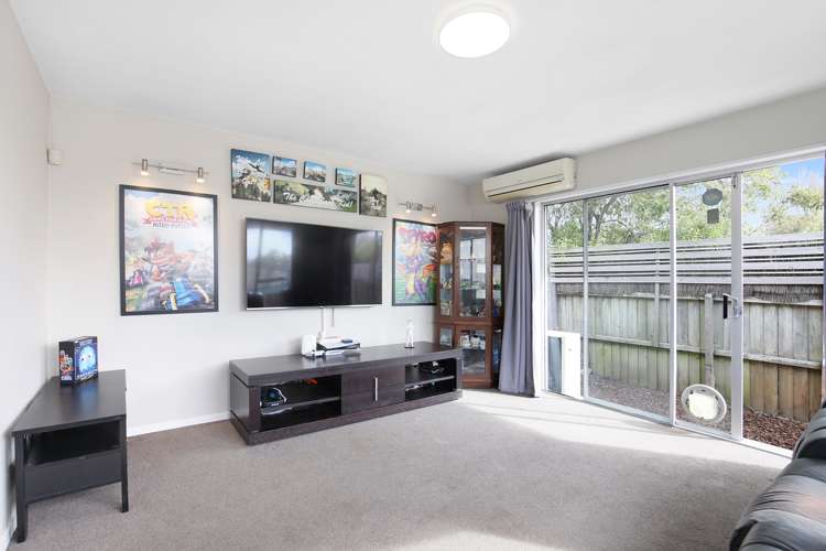 2A/565 Ferry Road Woolston_2