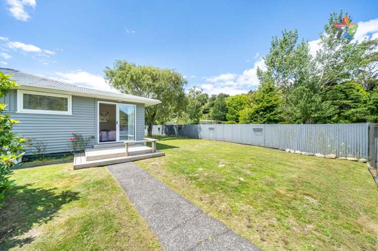 2 Molloys Road Te Marua_10