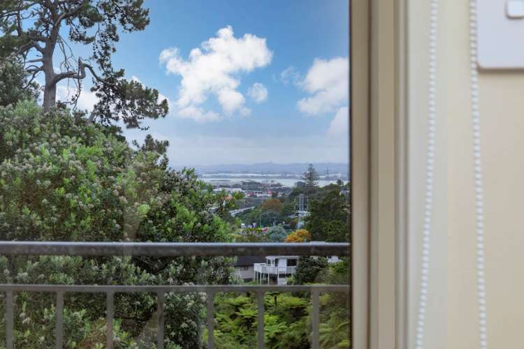 23m Hendry Avenue Hillsborough_8