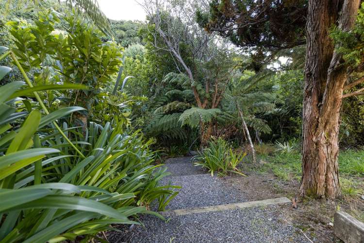 1/659 Queen Charlotte Drive Havelock_24