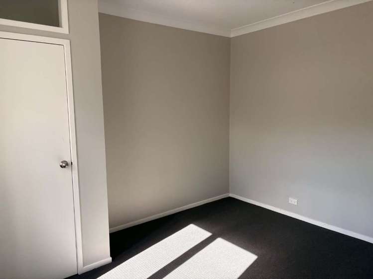 12 Kuku Street 11459_9