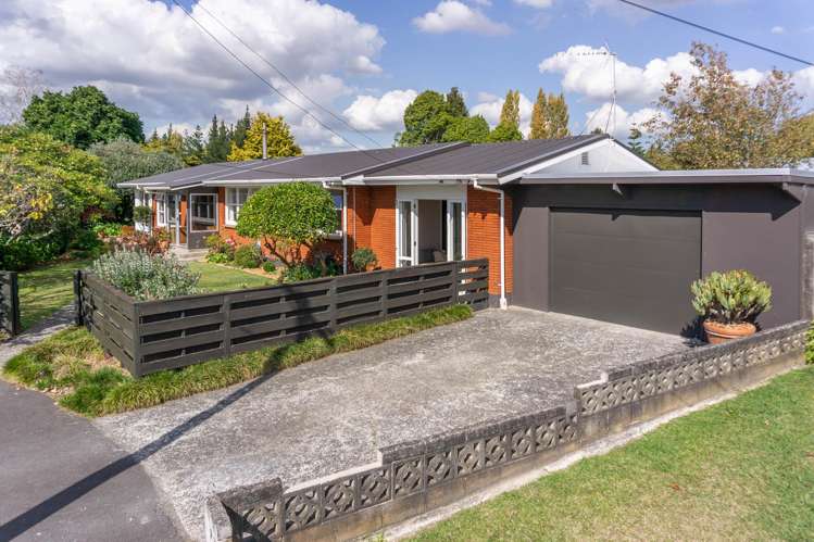 14 Carlson Crescent Silverdale_43