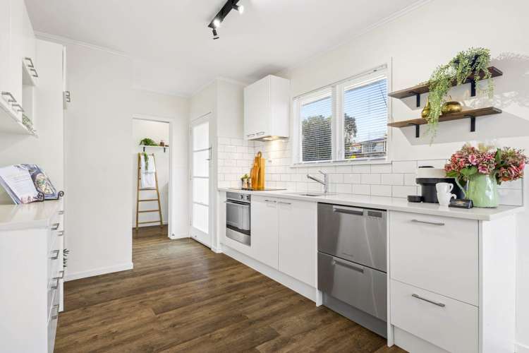 7 Ranger Place Wattle Downs_4