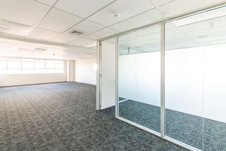 Suite 4/507 Lake Road Takapuna_5