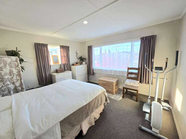8 Kelvin Street South Hill_7