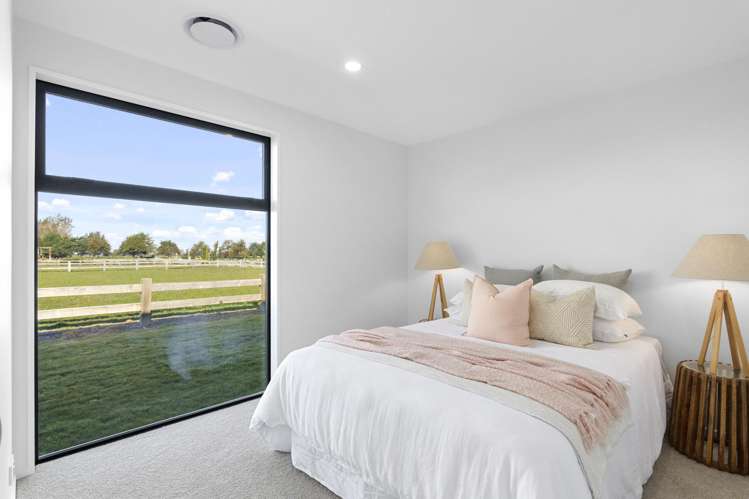 14 Village Green Drive Huntingdon_20