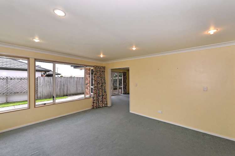 8 Holcroft Place Stoke_5